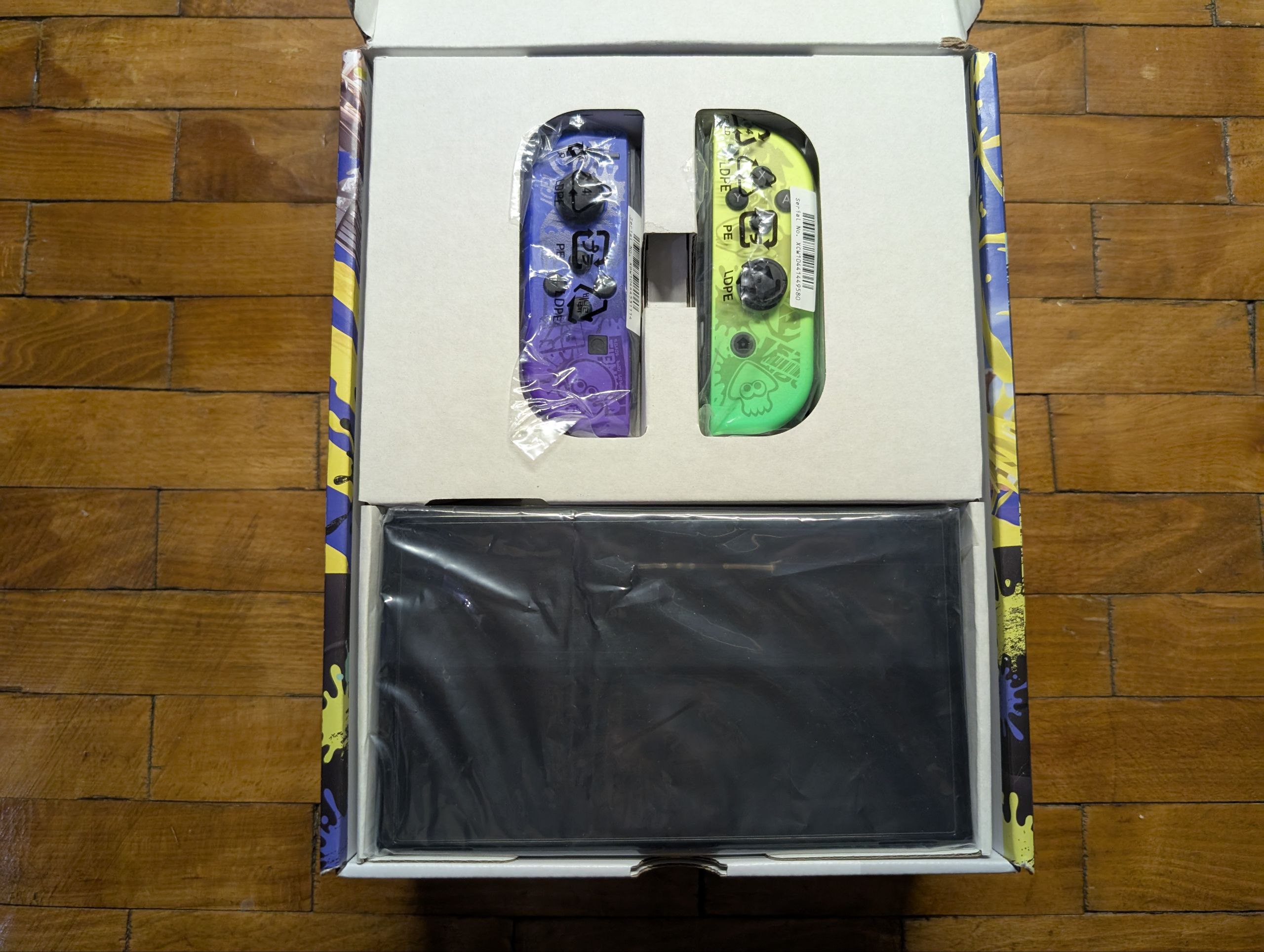 Nintendo Switch OLED, нова, лімітована